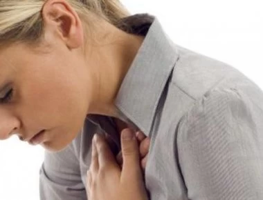 Κρίση πανικού: Τα 20 συμπτώματα και τα 6 βήματα αντιμετώπισης